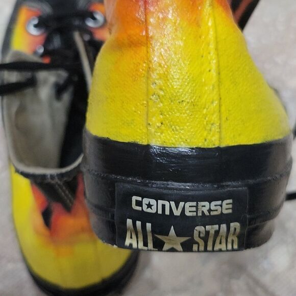 CONVERSE MENS HAND PAINTED ART FLAMES CHUCK TAYLORS SNEAKERS SIZE 5 - Picture 9 of 9